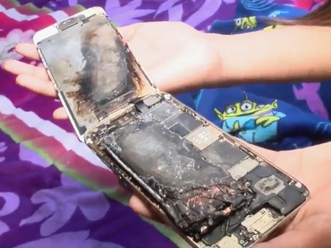Esploso un iPhone 6 di una ragazzina